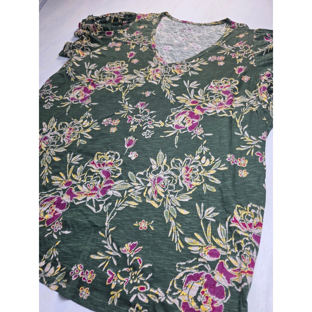 Torrid Benta Floral Deep Depths Flutter Sleeve V-Neck Tee 4X 4 26 New Boho NWT